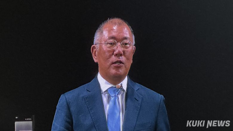 정의선 현대자동차그룹 회장이 '기아 80주년 행사'에 참석해 발언하고 있다. 김수지 기자