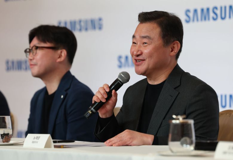 노태문 삼성전자 대표이사 사장이 CES 개막 하루 전 기자간담회에서 발언하고 있다. 연합뉴스