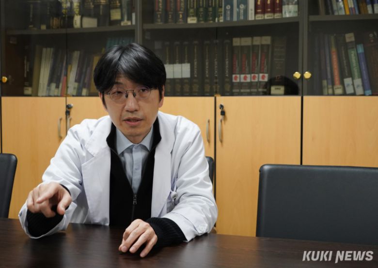 서준교 교수는 안전한 AI활용을 위해선 슬기로운 질문법이 필요하다고 조언했다. 박효상 기자