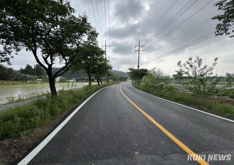 홍성군은 올해 60억원을 들여 도로망 확충사업을 전개한다.