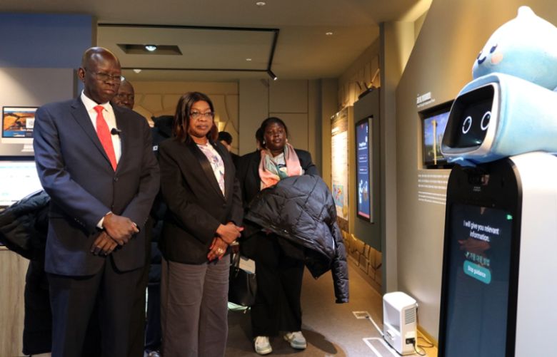 21일 한국수자원공사 가뭄교육체험장을 견학하는 남수단 방문단. 한국수자원공사