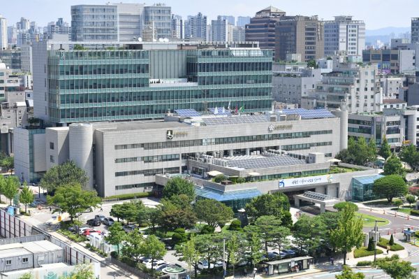 수원시청 전경/[사진=수원시]