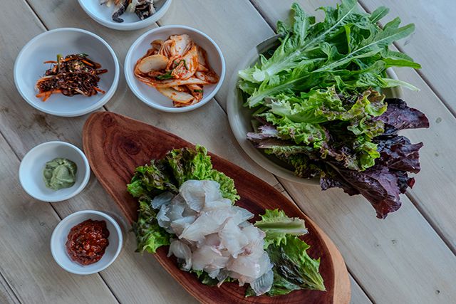 대이작도 근방에서 잡히는 광어는 쫀득한 맛이 일품