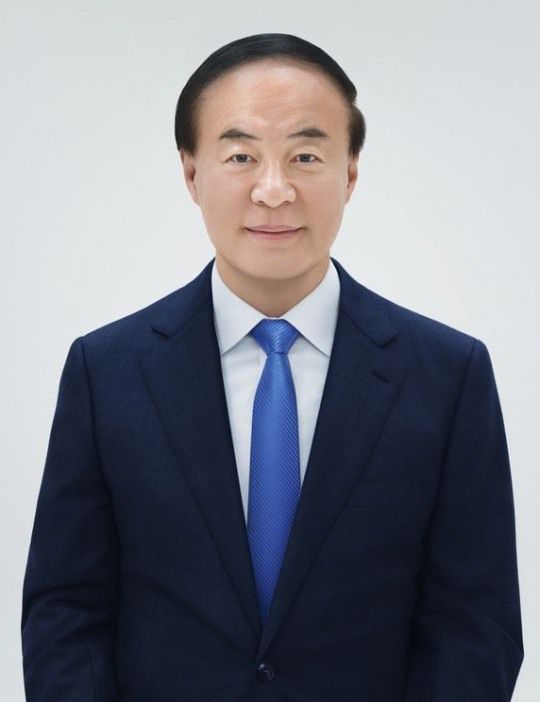 Jun Young-hyun, Vice Chairman and head of Samsung Electronics' Device Solutions (DS) Division