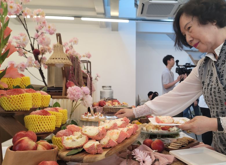 20일 경북 경산에서 지역 특산물과 카페 문화를 결합한 새로운 감성 축제가 막을 올렸다. '제1회 경산카페축제'는 오늘(20일)부터 오는 7월 4일까지 15일간 경산시 전역 20개 카페에서 진행된다. (사진=정지훈 기자)