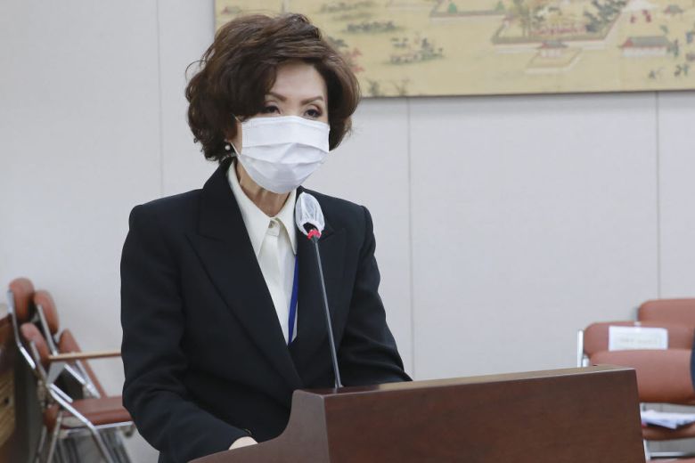 이진숙 충남대학교 총장이 업무보고를 하고 있다.