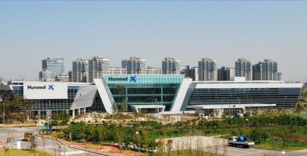 휴니드테크놀러지스 전경