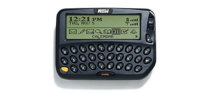 블랙베리 850 / 출처: 디에이트