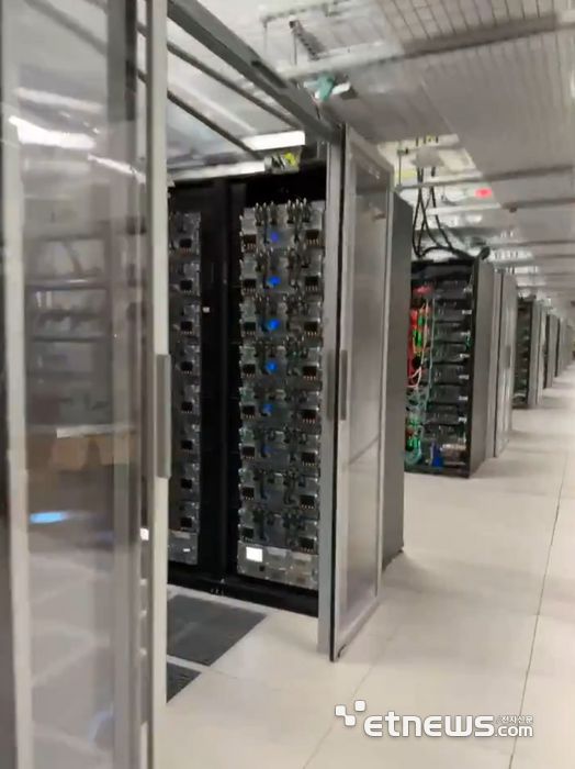 일론 머스크 테슬라 CEO가 올린 영상 캡처