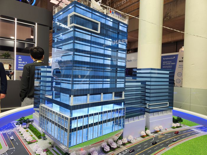 에치에프알 모바일 부스.