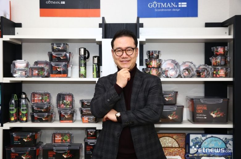 최근 경기 고양시 일산동구에 위치한 본사에서 차찬영 '지엔티글로벌' 대표와 키친 브랜드 '고트만'을 비롯한 글로벌 비즈니스 관련 인터뷰를 가졌다.