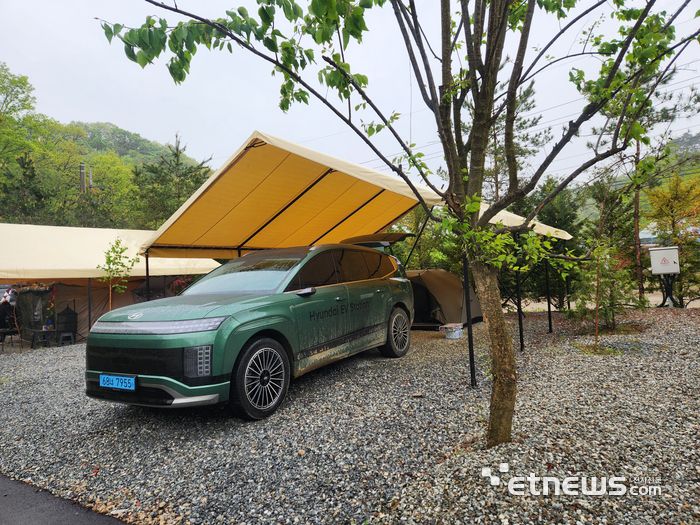 캠핑장에서 차박·캠핑을 하기 위해 주차된 아이오닉9. (사진=김신영 기자)
