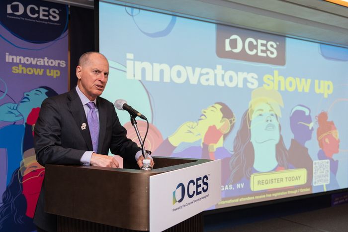 게리 샤피로 CTA CEO 겸 부위원장이 24일 서울 조선팰리스 강남에서 개최한 CES 2026 전략 발표회에서 발언하고 있다.