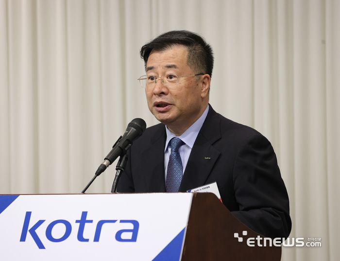 강경성 KOTRA 사장이 13일 서울 광화문에서 취임 1주년 기념 기자간담회를 갖고 있다. KOTRA 제공