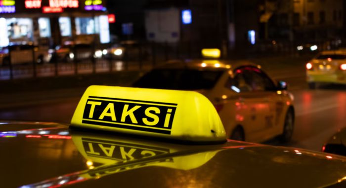 해외 여행 중 택시를 이용하다 비싼 요금을 요구받는 사례가 빈번해지고 있는 가운데 튀르키예가 가장 많은 요금 사기를 겪은 국가로 꼽혔다. 사진=인디펜던트