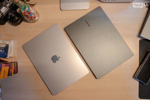 맥북에어(왼쪽)과 갤럭시북3 프로 /사진=테크M