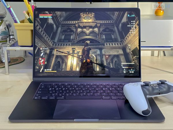 M3 맥북에어에서 'P의 거짓'을 실행시킨 모습 /사진=테크M