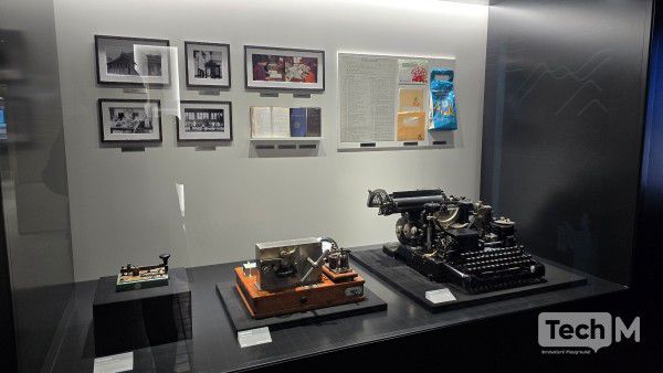 KT 온마루에 전시한 전신기/사진=윤상호 기자