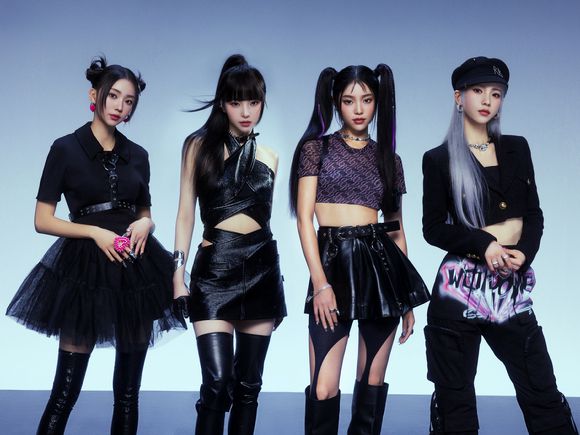 넷마블이 선보인 버추얼 아이돌 그룹 '메이브(MAVE:)'. [사진=넷마블]