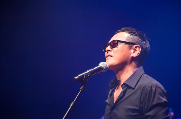 가수 권인하가 오는 11일 열리는 2023 KBO 골든글러브 시상식에 초청돼 축하 무대를 갖는다. [사진=we뮤직]