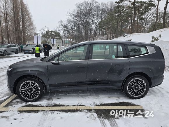 현대차 '아이오닉 9' 시승차량. [사진=김종성 기자]