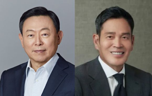 (왼쪽부터) 신동빈 롯데그룹 회장과 정용진 신세계그룹 회장. [사진=각 사]