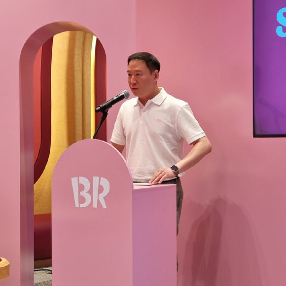 허희수 SPC그룹 부사장이 지난 15일 배스킨라빈스 청담점에서 새로운 브랜드 비전 'I.C.E.T'를 발표했다. [사진=전다윗 기자]