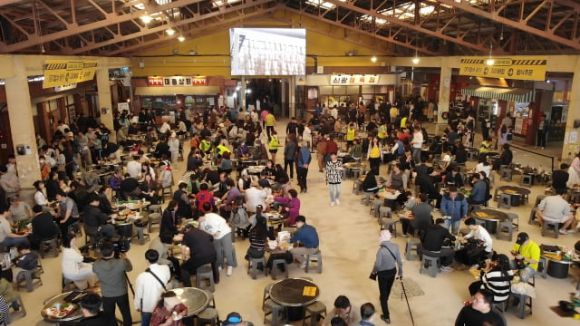 충남 예산시장 전경. [사진=예산군]