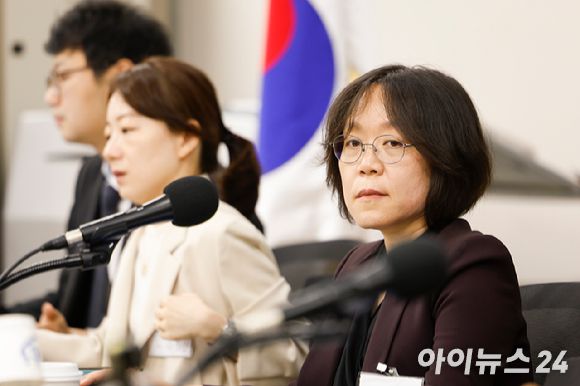 김예영 전국법관대표회의 의장이 26일 경기 고양시 사법연수원에서 열린 전국법관대표회의 임시회의에 참석해 있다. [사진=곽영래 기자]