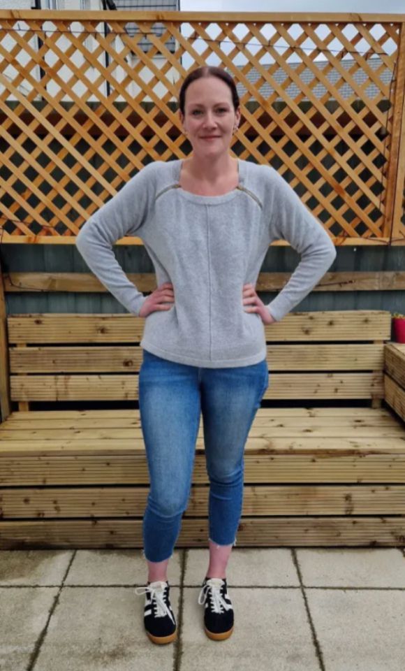 가족들이 남긴 음식을 다 먹고, TV 앞에서 간식을 즐기면서 111㎏까지 살이 쪘던 40대 여성이 건강한 식사법으로 38㎏을 감량해 화제를 모았다. 사진은 리사 필브룩 감량 후 모습. [사진=더선/리사 필브룩SNS]