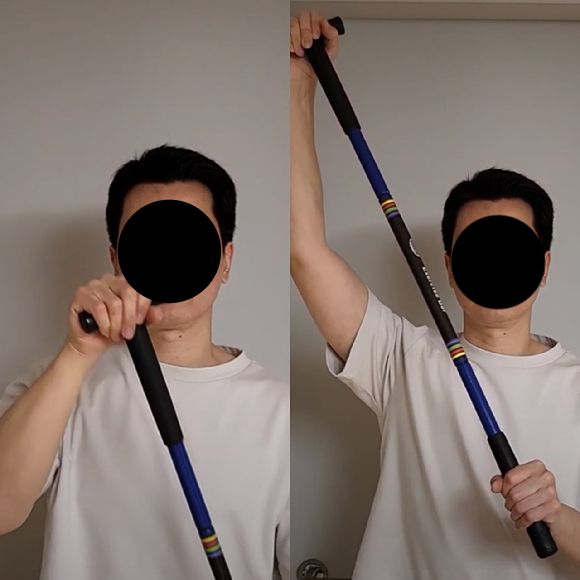 단한 운동과 생활 습관의 변화만으로도 어깨 통증에서 벗어날 수 있다. 사진은 T-bar exercise. [사진=유튜브 채널 '정형외과 전문의 선지호']