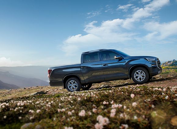 KGM '2025 무쏘 스포츠&칸'. [사진=KG모빌리티]