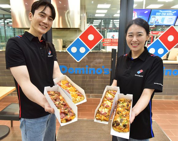 도미노피자 1인용 피자 썹자. [사진=도미노피자]