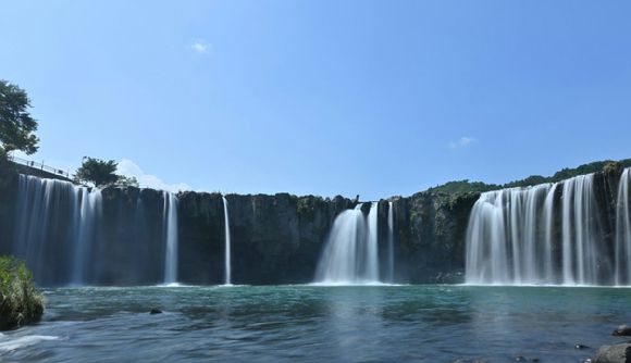 일본 규슈의 유명 관광지인 하라지리 폭포에서 한국인 관광객이 숨진 채 발견됐다고 한다. 사진은 해당 폭포. [사진=오이타현 분고오노시 관광협회]