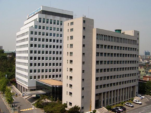 한국과학기술단체총연합회가 있는 서울 강남구 역삼동 한국과학기술회관. [사진=연합뉴스]