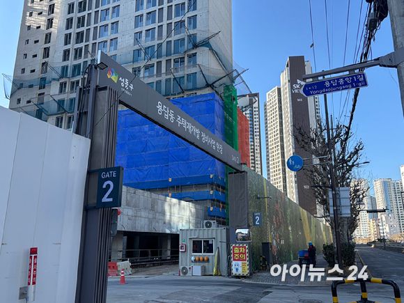 서울 성동구 용답동 '성동리버뷰자이' 신축 공사 현장. [사진=김민지 기자]