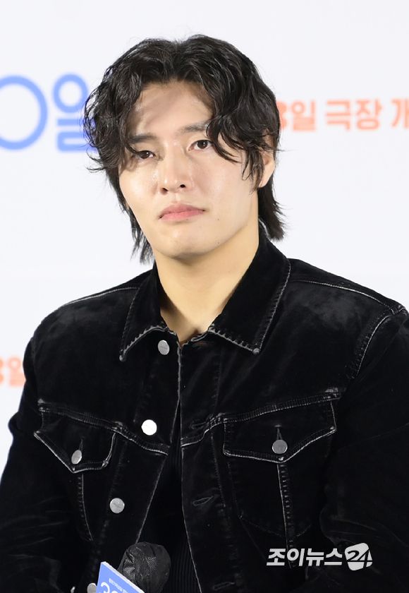 배우 강하늘이 6일 오전 서울 광진구 자양동 롯데시네마 건대입구에서 열린 영화 '30일' (감독 남대중) 제작보고회에 참석하고 있다. [사진=정소희 기자]