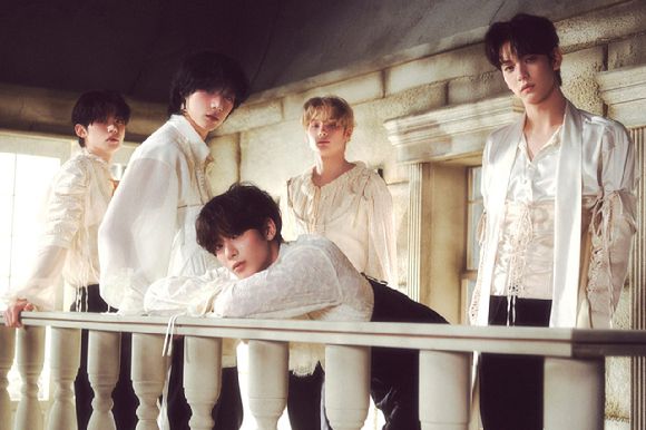 투모로우바이투게더 콘셉트 포토 [사진=빅히트뮤직]