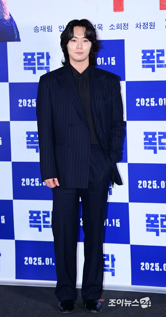 배우 안우연이 6일 오후 서울 CGV 용산아이파크몰에서 열린 영화 '폭락'(감독 현해리) 언론시사회에 참석하고 있다. [사진=정소희 기자]