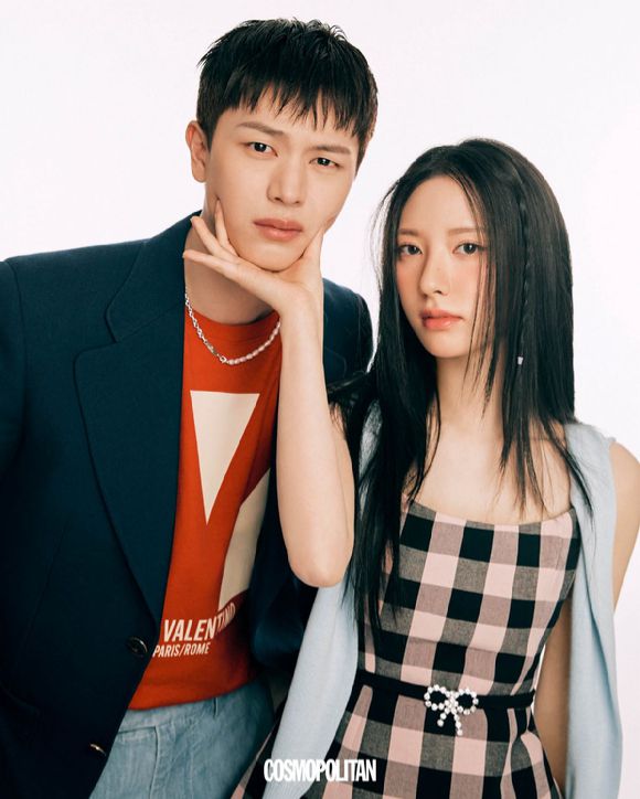 '귀궁' 육성재 김지연이 화보 촬영을 했다. [사진=코스모폴리탄]