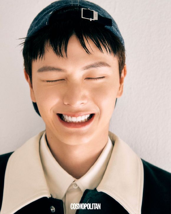 '귀궁' 육성재 김지연이 화보 촬영을 했다. [사진=코스모폴리탄]