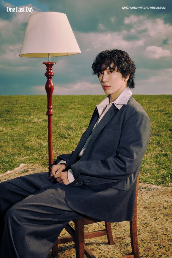 정용화 미니 3집 'One Last Day'(원 라스트 데이) 첫 번째 콘셉트 포토 [사진=FNC엔터테인먼트]