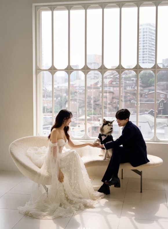 최연수, 김태현 웨딩 화보 이미지 [사진=최연수 인스타그램]