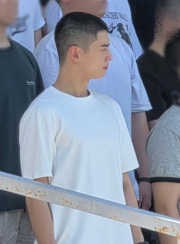 차은우 [사진=윤산하 SNS]