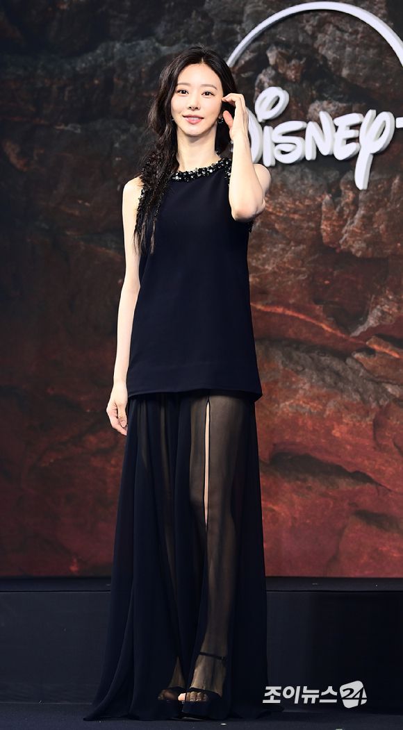 배우 이주빈이 20일 오전 서울 중구 앰버서더 서울 풀만 호텔에서 열린 STUDIO X+U 드라마 '트웰브' 제작발표회에 참석하고 있다. [사진=정소희 기자]