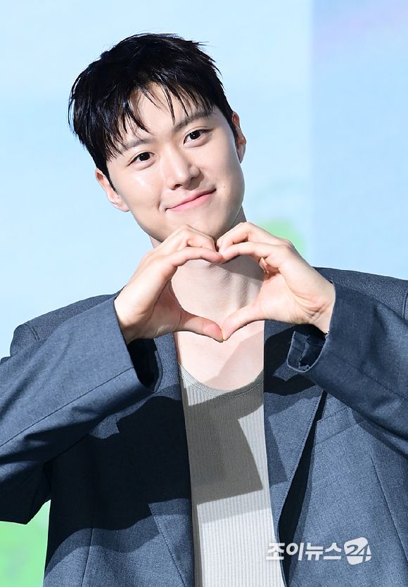 배우 공명이 25일 오전 서울 마포구 호텔 나루에서 열린 넷플릭스 영화 '고백의 역사'(감독 남궁선) 제작보고회에 참석하고 있다. [사진=정소희 기자]