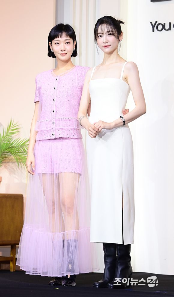 배우 김고은과 박지현이 5일 오전 서울 중구 앰버서더 서울 풀만 호텔에서 열린 넷플릭스 시리즈 '은중과 상연' 제작발표회에 참석하고 있다. [사진=정소희 기자]