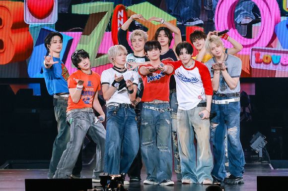 앤팀 단체 이미지 [사진=하이브레이블즈]