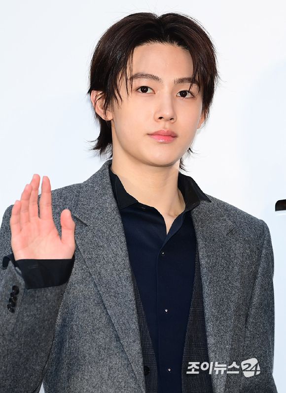 그룹 코르티스(CORTIS) 성현이 7일 오후 서울 성동구 성수동에서 열린 디올 포토콜 행사에 참석하고 있다. [사진=정소희 기자]