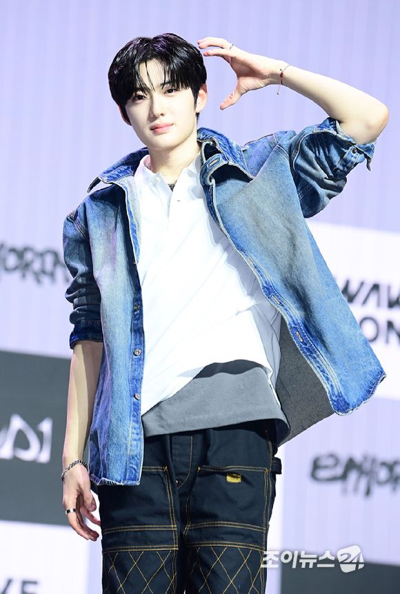 그룹 알파드라이브원 상현이 12일 오후 서울 용산구 블루스퀘어 SOL트래블홀에서 열린 알파드라이브원(ALPHA DRIVE ONE) 첫 번째 데뷔 미니 1집 'EUPHORIA'(유포리아) 발매 기념 쇼케이스에 참석하고 있다. [사진=정소희 기자]
